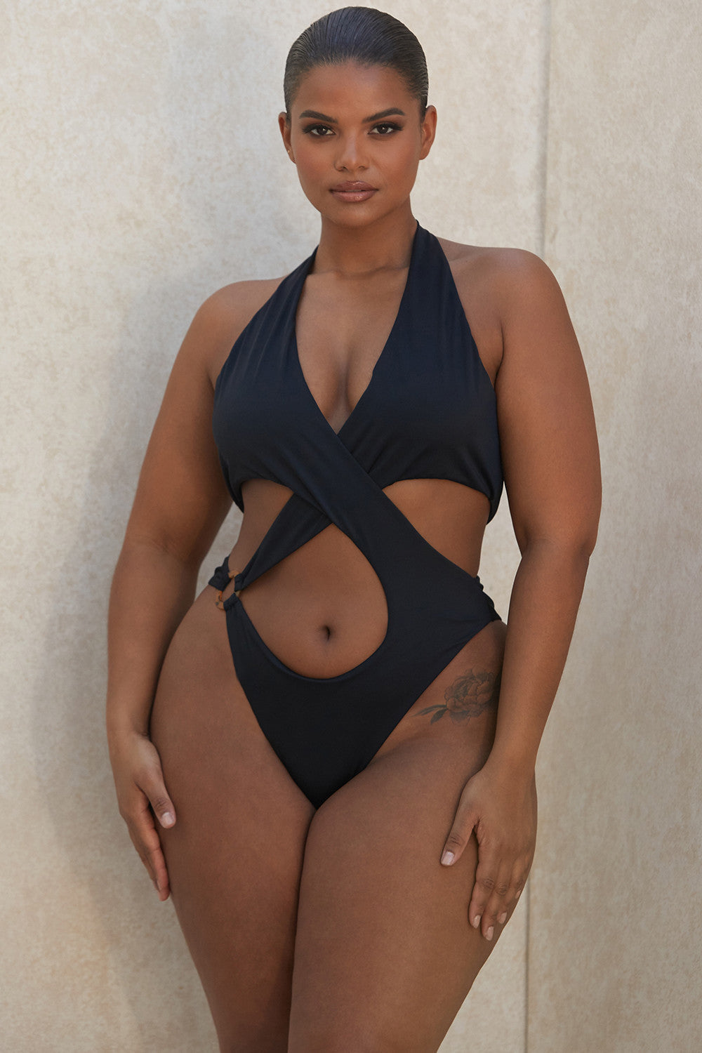 Camila - Maillot de bain d'été élégant pour femmes avec des bretelles croisées stylées