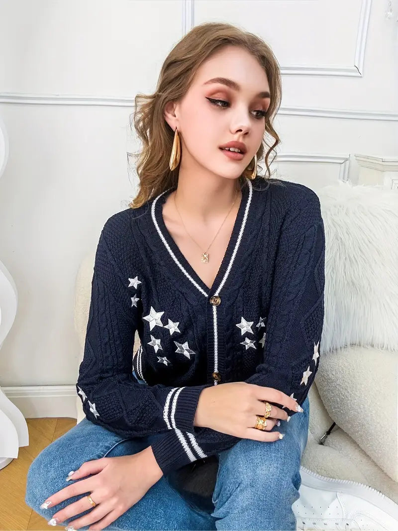 Ada - Cardigan élégant avec fermeture à boutons et motif étoilé enchanteur