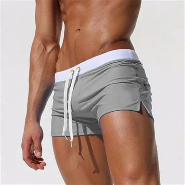 Luuk | Mini short extensible à séchage rapide pour un confort ultime